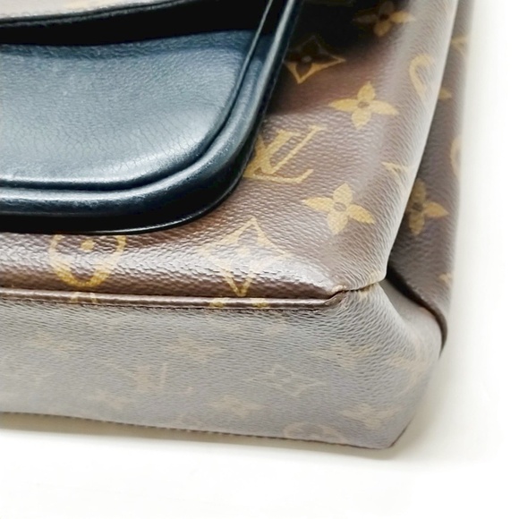 LOUIS VUITTON - Marignan Brown Hand Bag R1.329 - Picture 6 of 10